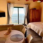 Kozul S Predivnim Pogledom Na Apartamento