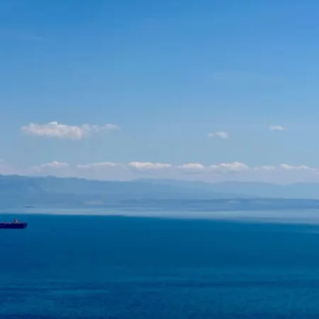 Kozul - Panoramski Pogled Na & Ev Wallbox 公寓